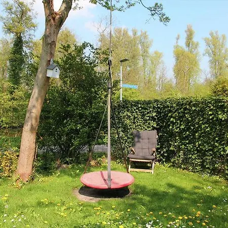 Holiday Het Warme Nest *